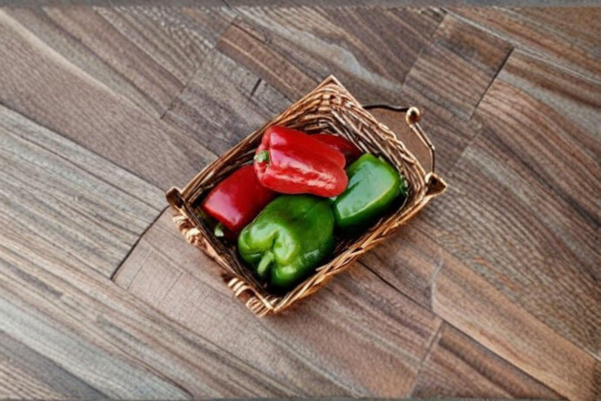 California Wonder 300 Sweet Bell Pepper Seeds - 30 Heirloom Seeds, Capsicum annuum, Large Blocky Fruits, Sweet Flavor