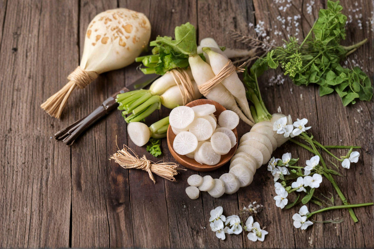 Japanese Minowase Daikon Radish Seeds | 100 Non-GMO Long White Roots | Crisp & Mild Flavor | Raphanus sativus var. longipinnatus
