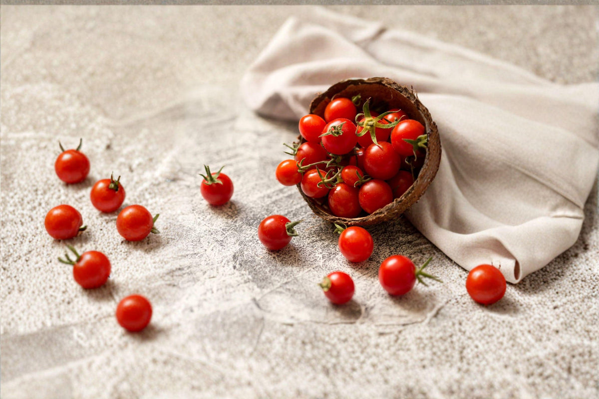 Red Cherry Tomato Seeds - 30 Pack - Sweet Flavor, Heavy Producer - Solanum lycopersicum - Non-GMO, Easy to Grow Garden Favorite