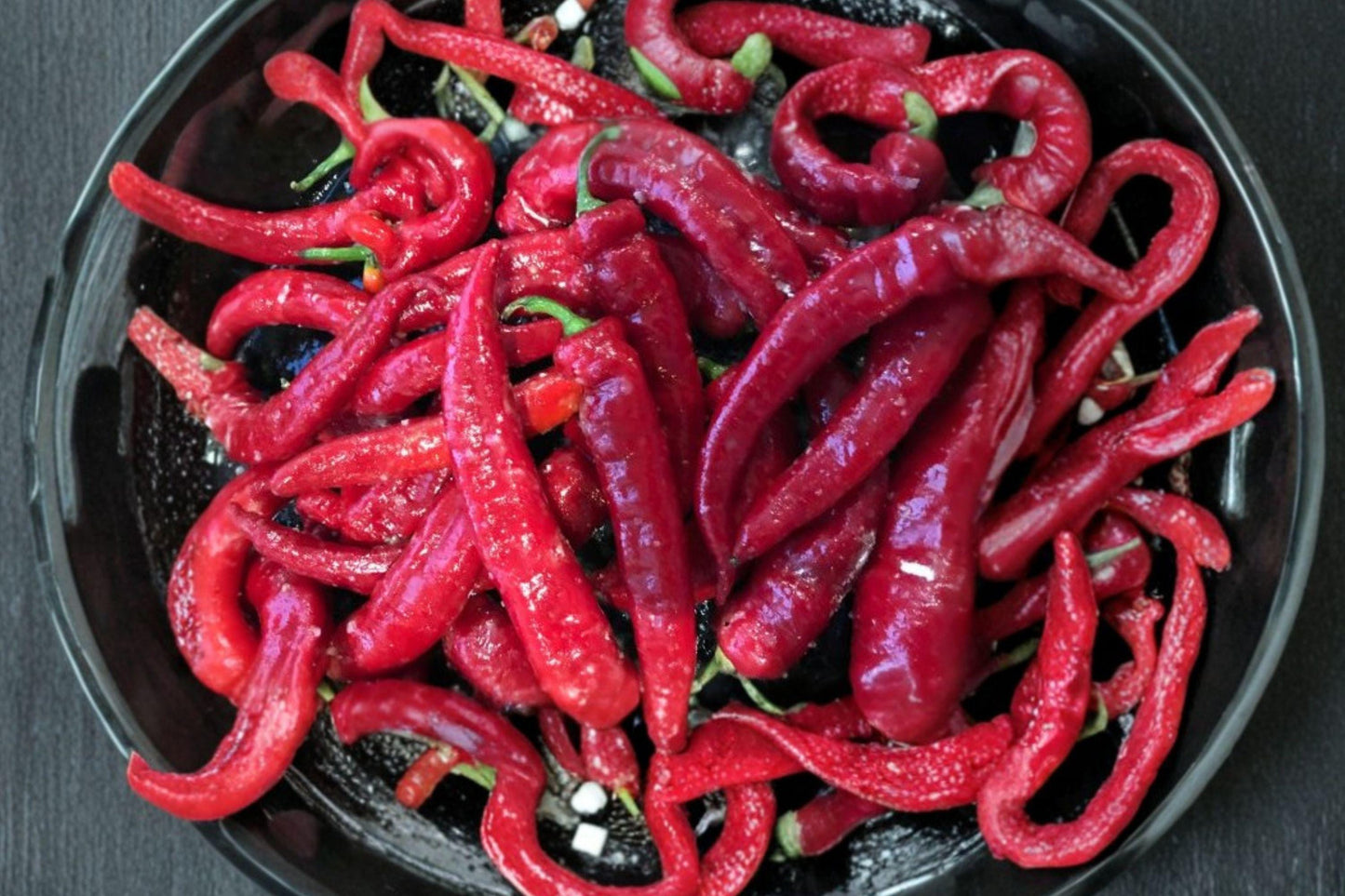 Heirloom Cubanelle Sweet Frying Pepper Seeds | Mild Flavor, High Yield, Cooking Garden Plants (50+)