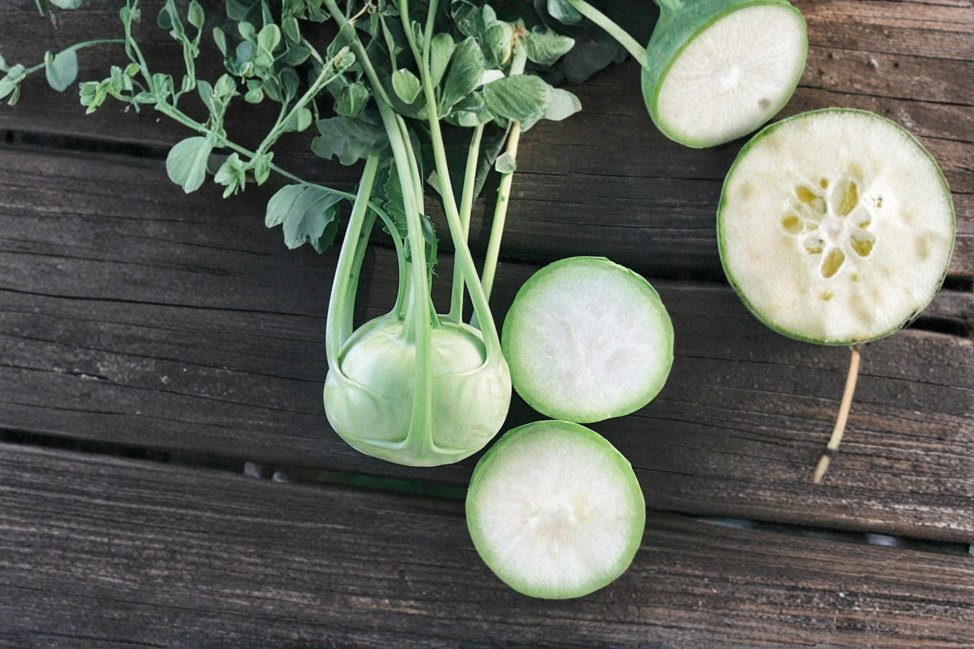 Pure White Kohlrabi Seeds – Beas Brassica oleracea Vegetable Seeds for Home Garden, Raised Bed & Container Growing