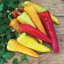 Sweet Banana Pepper Seeds, Capsicum annuum, Mild, Versatile, 30 Pack for Fresh Eating, Cooking, Pickling