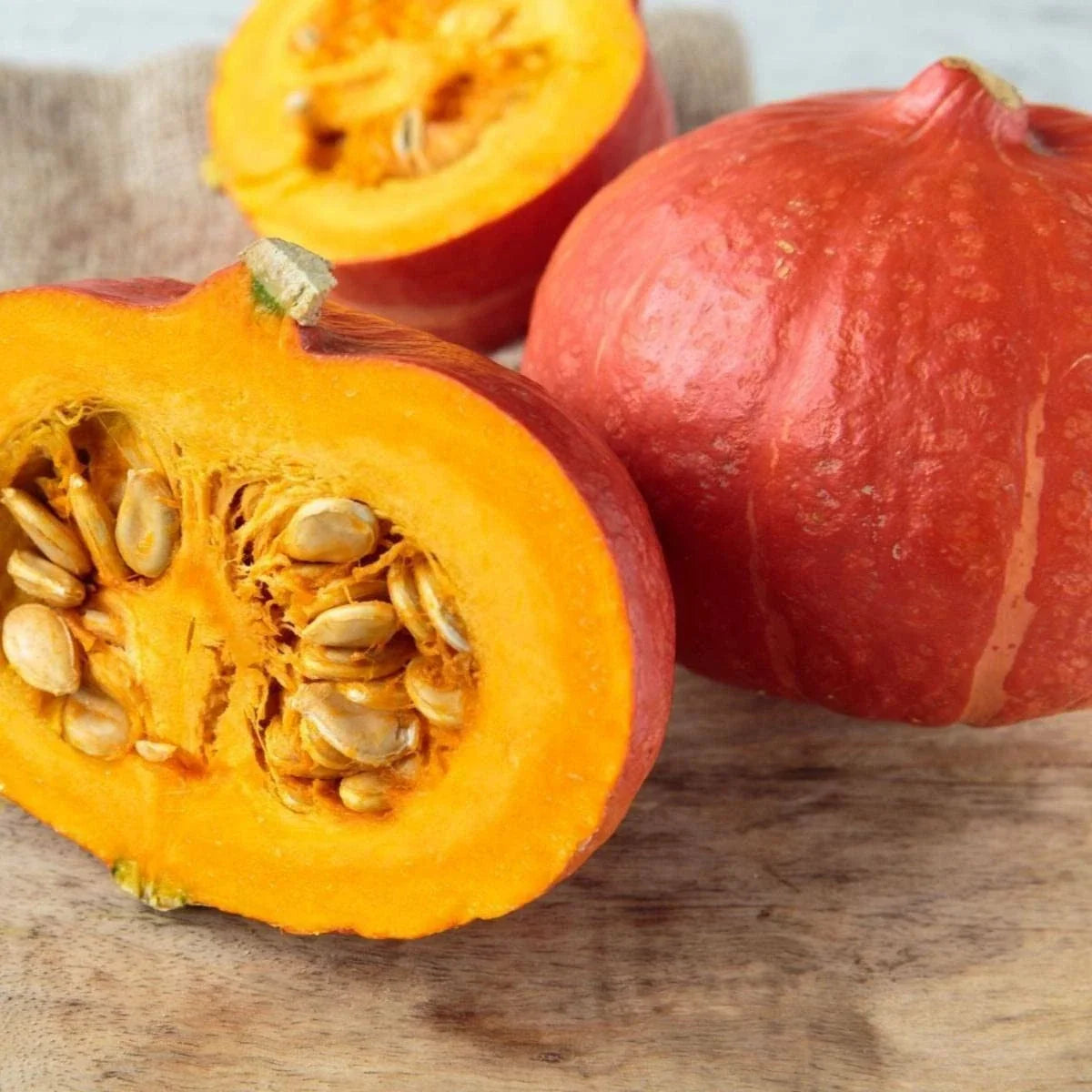 Red Uchiki Kuri Japanese Squash Seeds - 20 Non-GMO Cucurbita maxima for Roasting & Pies