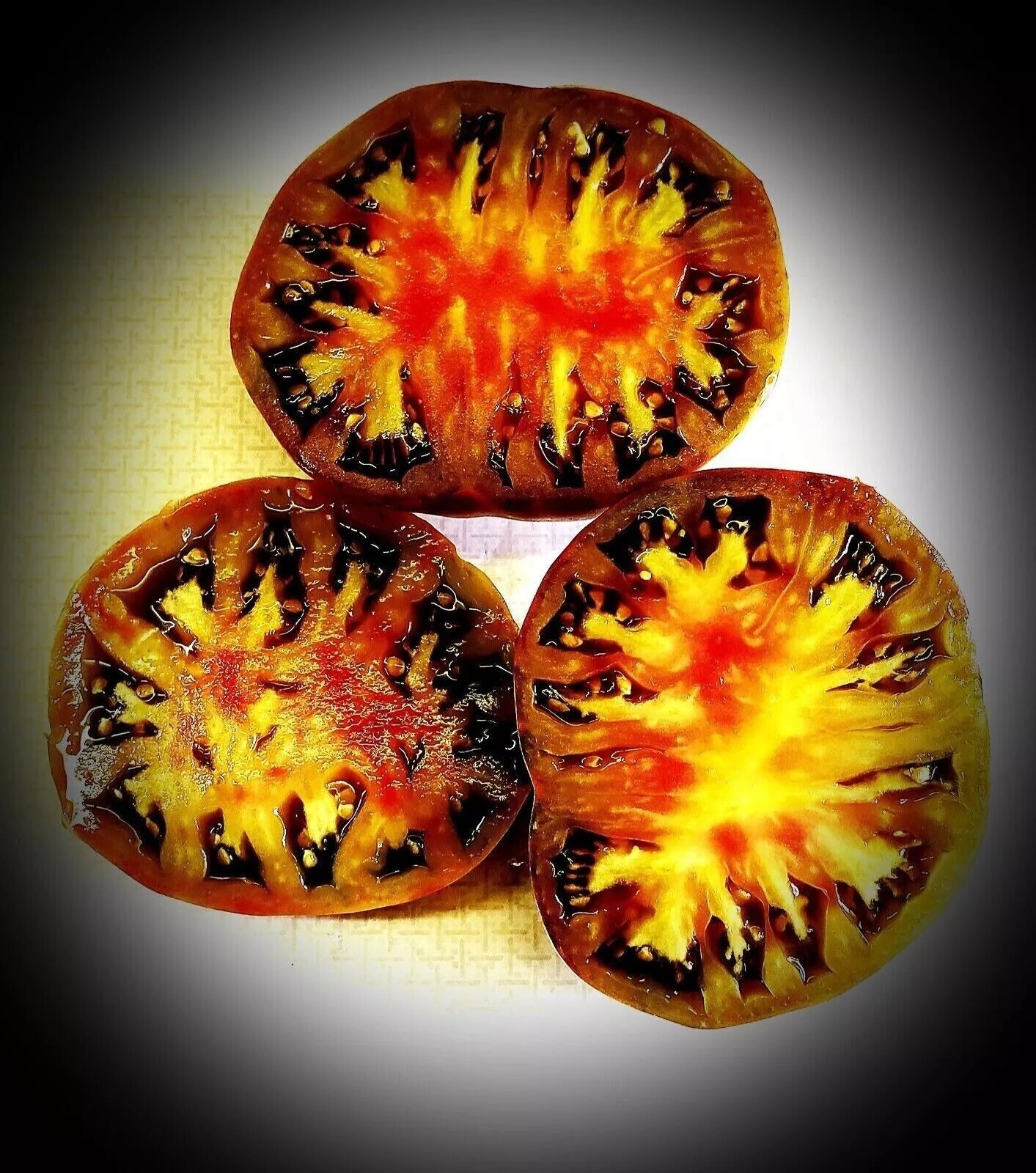 30+ Organic Ananas Noire Heirloom Tomato Seeds - Rare Black Pineapple Variety